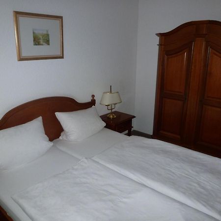 Hotel Alt-Karow Berlin Extérieur photo